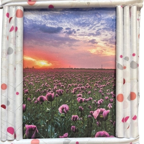Handmade Spring Photo With Attached Frame - Picture 4 of 8